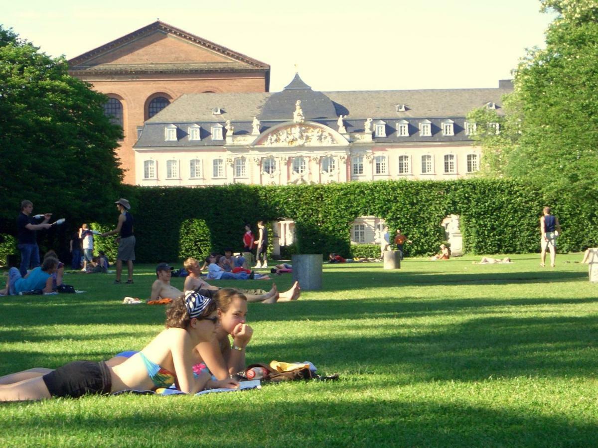 Ferienwohnung An Den Kaiserthermen Trier Eksteriør bilde